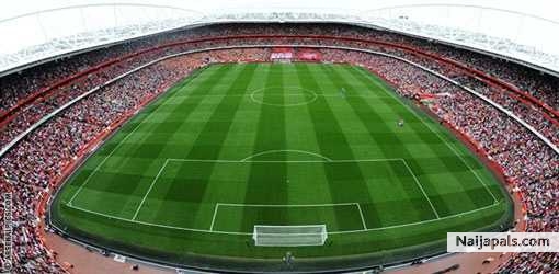 eMIRATES - click for next photo