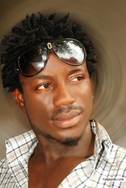 WHAT DO U FEEL ABOUT ME?? - click for next photo