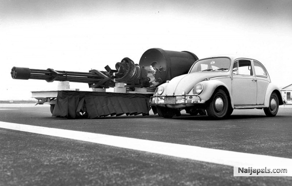 A GAU-8 mini gun - click for next photo