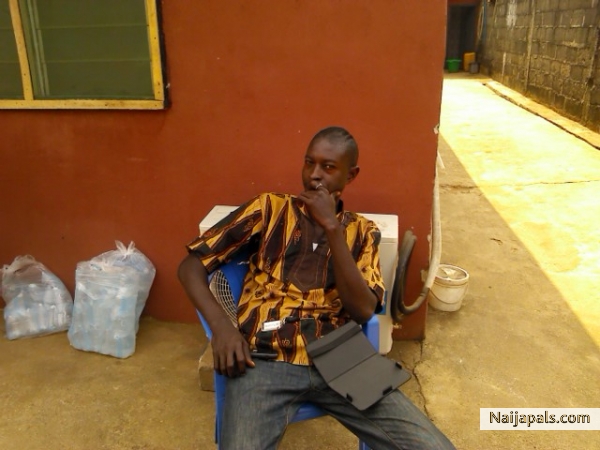  - click for next photo