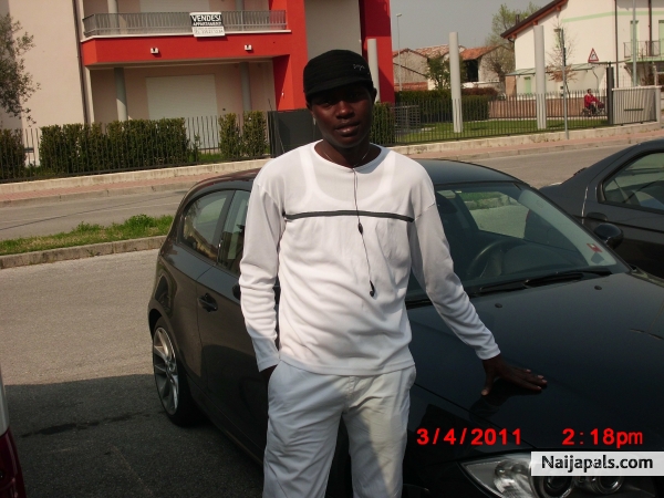ME, MYSELF AND I - click for next photo