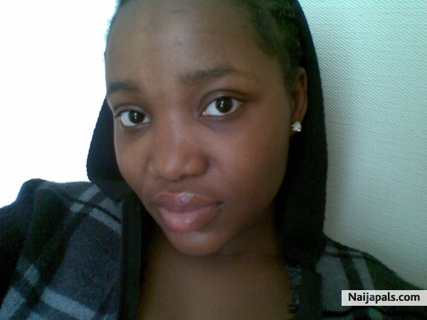 picz of me jus been me (loool) - click for next photo