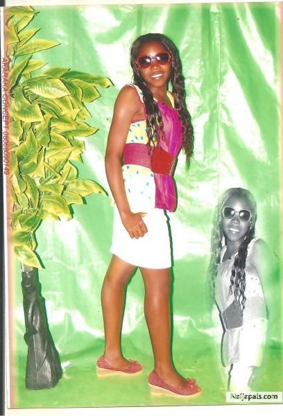  - click for next photo