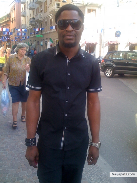  - click for next photo