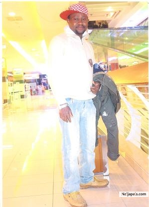  - click for next photo