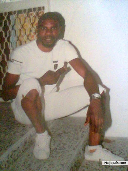  - click for next photo
