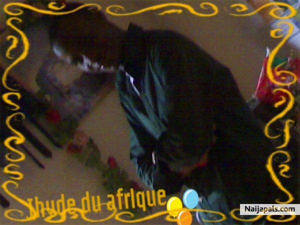 jhyde do afrique - click for next photo
