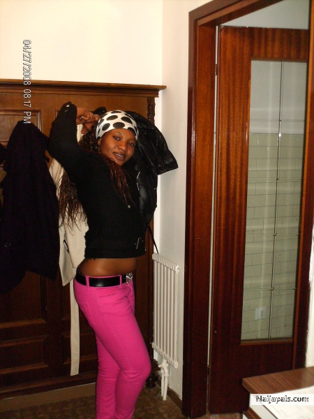  - click for next photo