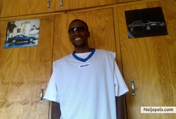  - click for next photo