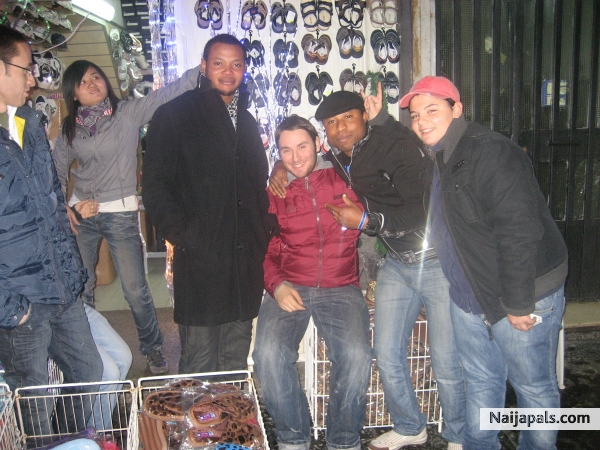  - click for next photo