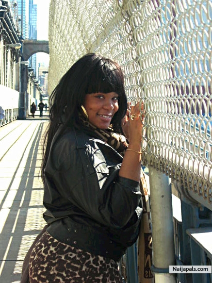  - click for next photo