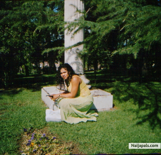  - click for next photo