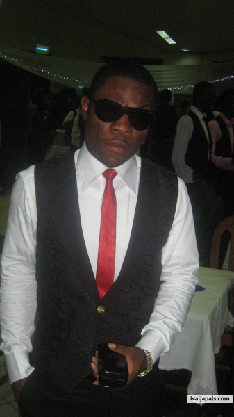 @ a diinner in skool - click for next photo