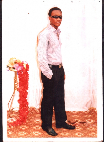  - click for next photo