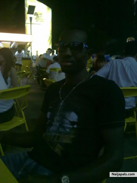  - click for next photo