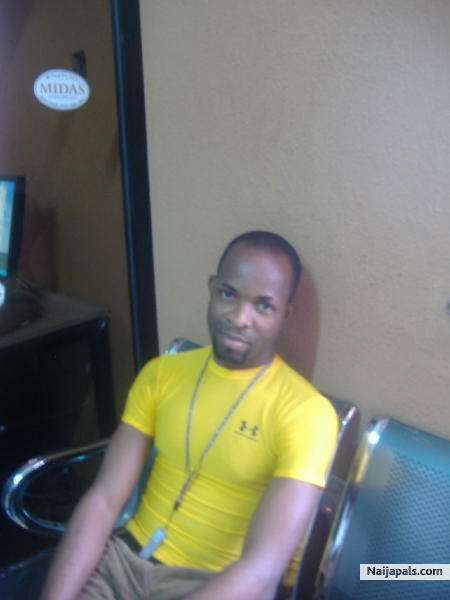 I AM LOADED TO BUILD MA WORLD EVEN YOU!! - click for next photo