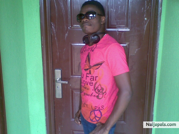 I remain my humble self Ab flex - click for next photo