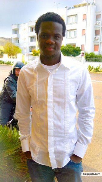  - click for next photo