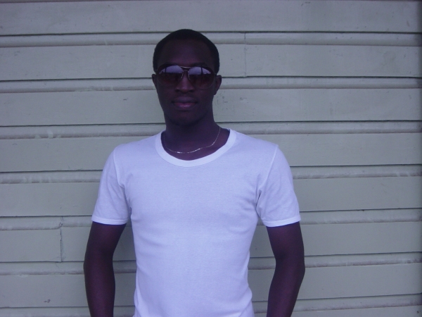  - click for next photo