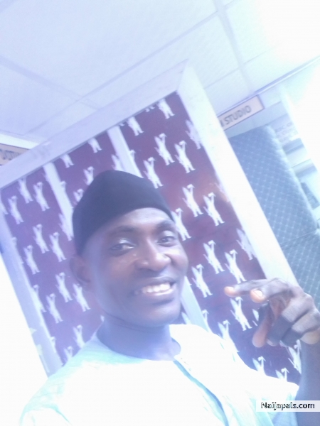 Adekunle Badowsky - click for next photo