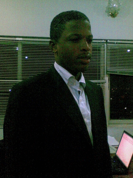  - click for next photo