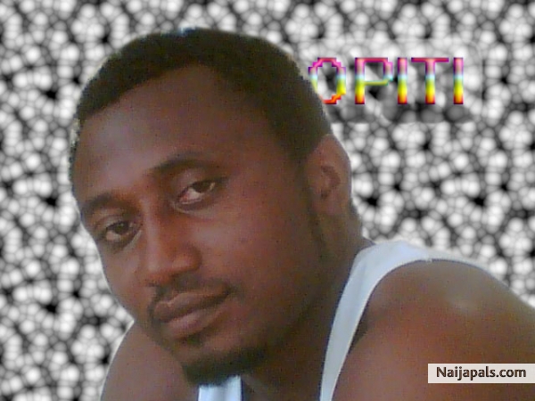 man know thy self is the begining of wisdom - click for next photo