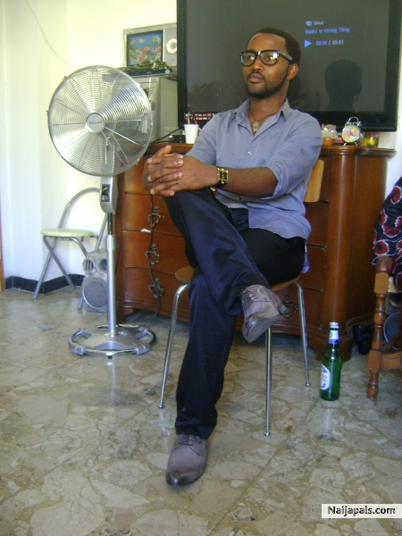  - click for next photo