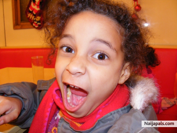 chioma - click for next photo