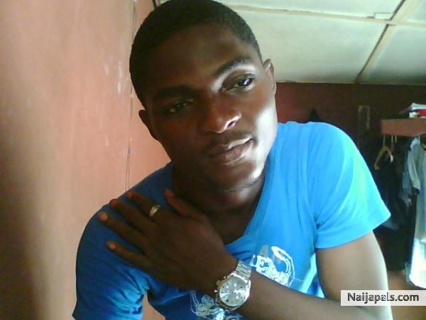  - click for next photo