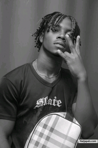 Ya-£ - click for next photo