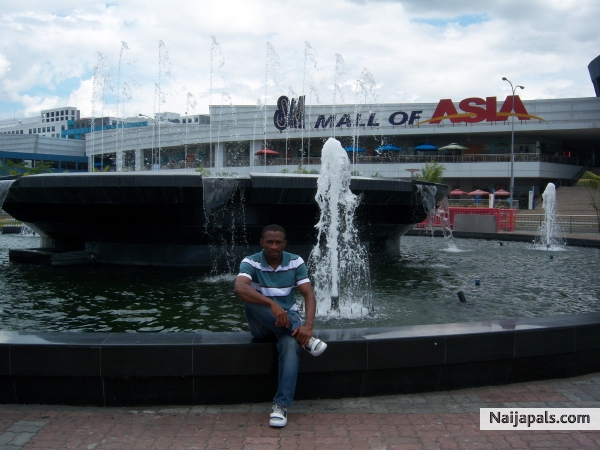 mall of asia - click for next photo
