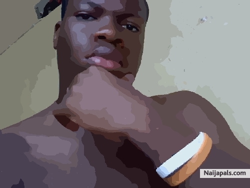 Young $wag - click for next photo
