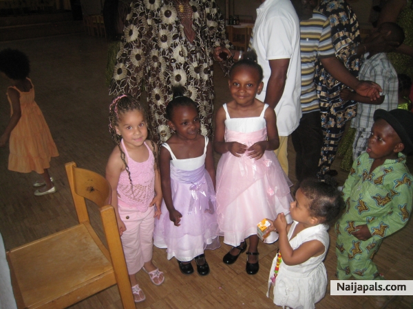 My 2 Princess with Friendsss :D - click for next photo