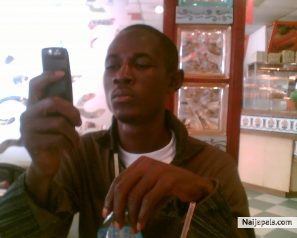 snap1,2 - click for next photo
