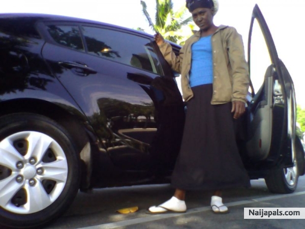  - click for next photo