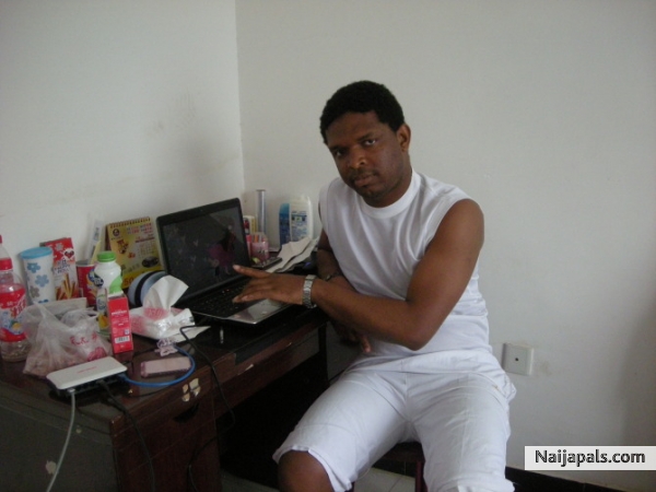  - click for next photo