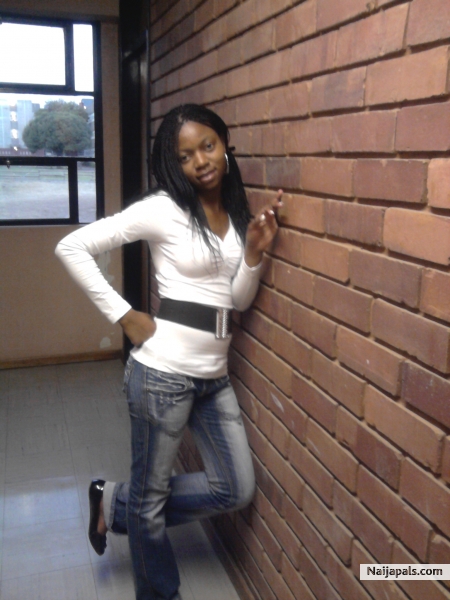 moah - click for next photo