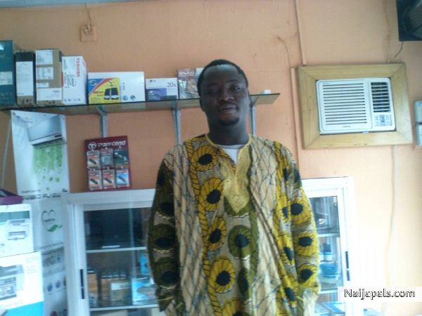  - click for next photo
