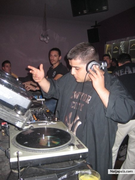 Me Guest @ Club MAO - click for next photo