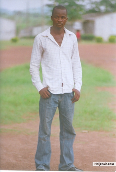  - click for next photo
