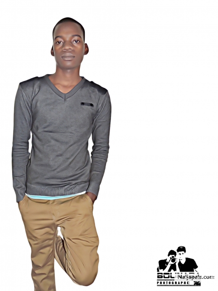 Follow me facebook #Myster Bounaba - click for next photo