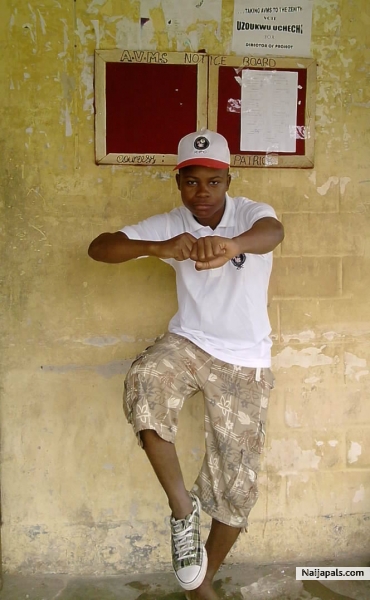  - click for next photo