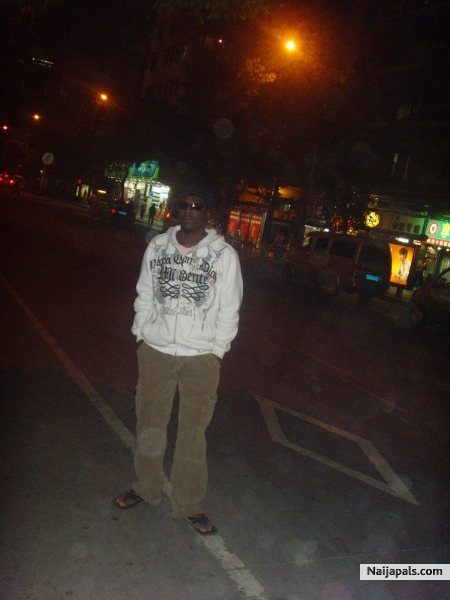  - click for next photo