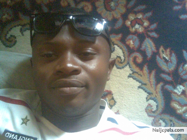  - click for next photo
