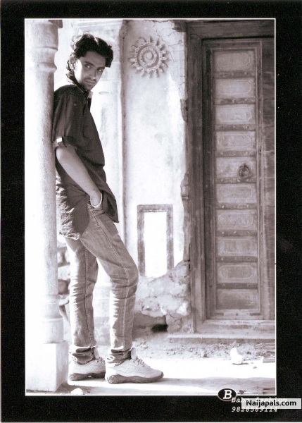  - click for next photo