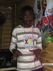  - click for next photo