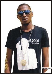 MiddLE Finga Ent. - click for next photo
