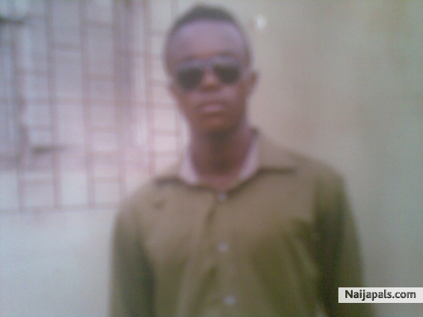 D@TZ ME........... - click for next photo