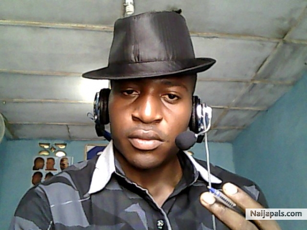 Be smart, Hiphop rules!!!!!!!!!!!!!!1 - click for next photo