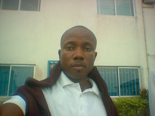 WHA MI LOOKIN@ - click for next photo